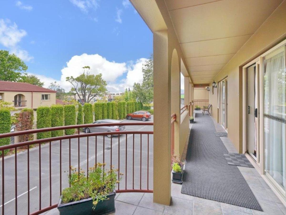 Roma On Riccarton Motel Christchurch Exterior foto